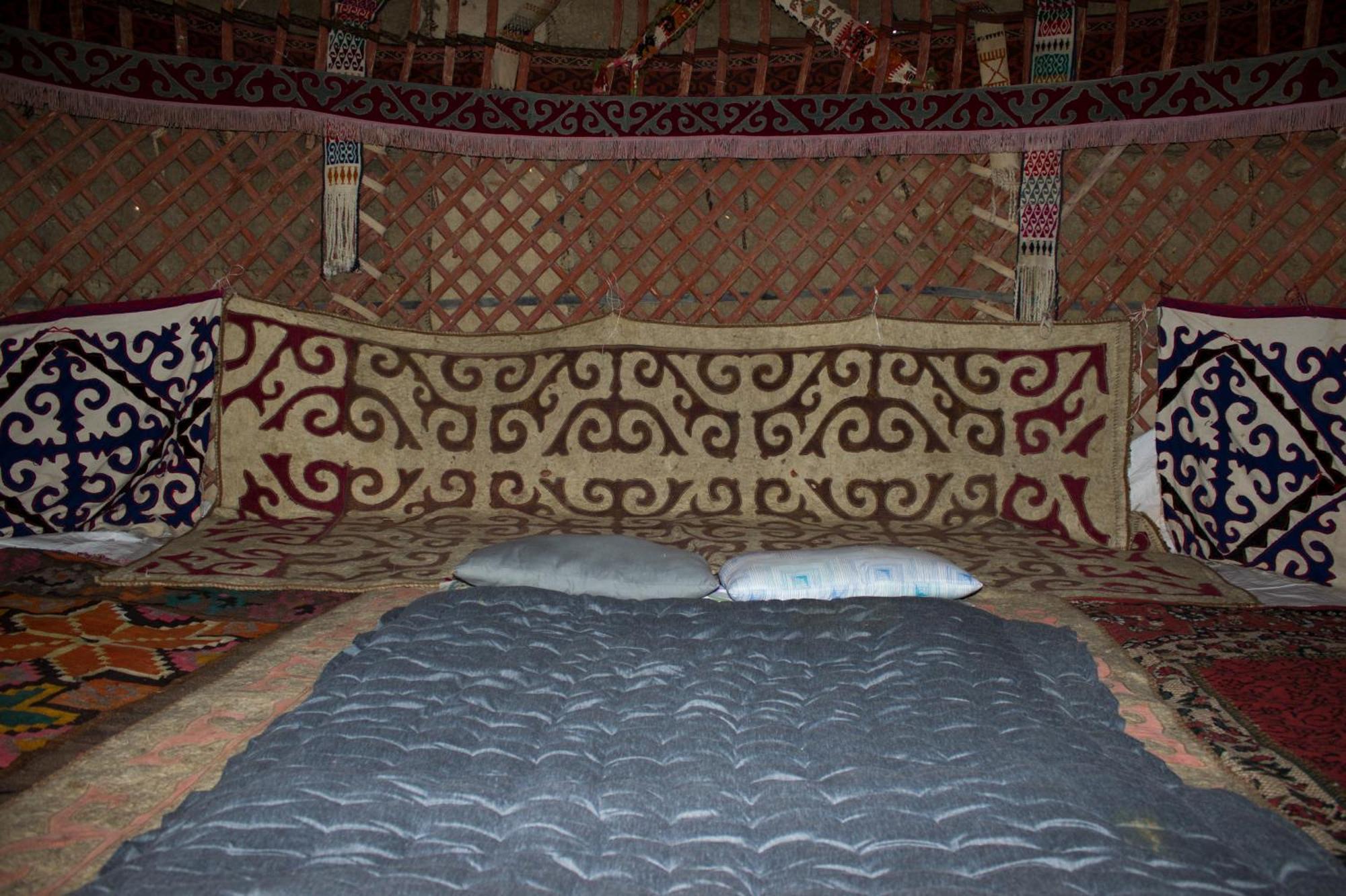 Authentic Uzbek Yurt Camp Eco-Friendly Nurota Exterior foto
